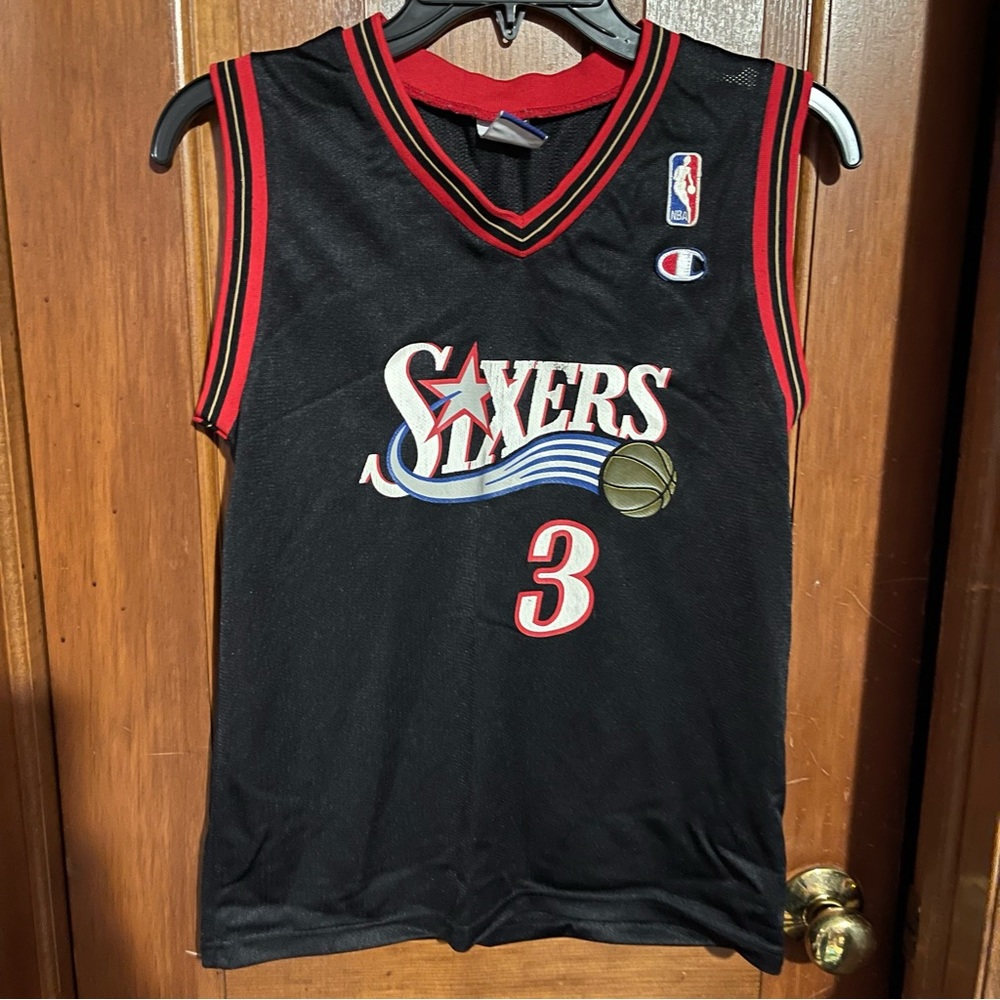 Kids Iverson Sixer’s jersey